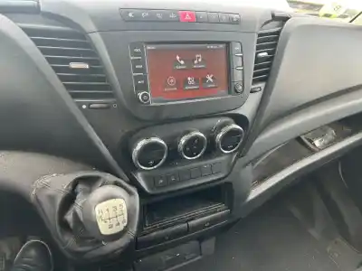 Second-hand car spare part HEATING / AIR CONDITIONING CONTROL PANEL for IVECO DAILY FURGÓN  OEM IAM references   
