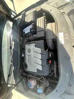 Pezzo di ricambio per auto di seconda mano MOTORE COMPLETO per VOLKSWAGEN PASSAT BERLINA (3C2)  Riferimenti OEM IAM CBDC  