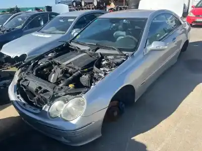 Gebrauchtes Autoersatzteil Kotflügel vorne links zum MERCEDES CLASE CLK (W209) COUPE  OEM-IAM-Referenzen   
