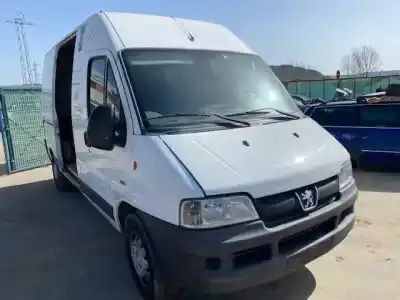 Pièce détachée automobile d'occasion PORTE AVANT DROITE pour PEUGEOT BOXER CAJA CERRADA, ACRISTALADA (RS3200) (330) (´02->) 330 M TD Références OEM IAM   