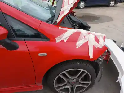 İkinci el araba yedek parçası ÖN SAG ÇAMURLUK için FIAT GRANDE PUNTO VAN (299)  OEM IAM referansları   
