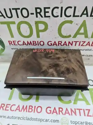 Recambio de automóvil de segunda mano de CENICERO para MERCEDES-BENZ CLASE CLS (W218) CLS 350 BE (218.359) 306 CV / 225 KW referencias OEM IAM A2186800750  