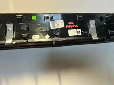 Автозапчастина б/у центральна накладка опалення для porsche macan (typ ) s diesel посилання на oem iam 95b857244m  