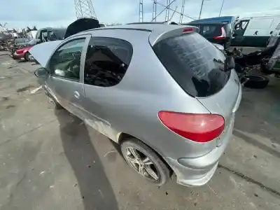Pezzo di ricambio per auto di seconda mano lampada posteriore sinistra per peugeot 206 berlina quicksilver riferimenti oem iam 