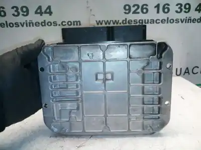 Pezzo di ricambio per auto di seconda mano centralina motore per opel astra j berlina 5p d-a17dtr riferimenti oem iam 55579893  