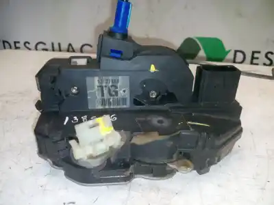 Second-hand car spare part left front door lock for opel astra j berlina 5p d-a17dtr oem iam references 13577983  