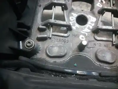 Pezzo di ricambio per auto di seconda mano volante per citroen c4 picasso/spacetourer bh01 riferimenti oem iam 6228092   Pezzo di ricambio per auto di seconda mano volante per citroen c4 picasso/spacetourer bh01 riferimenti oem iam 6228092