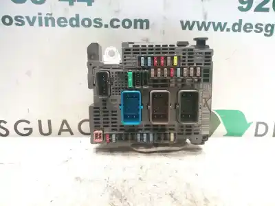 Second-hand car spare part FUSE BOX UNIT for CITROEN C4 PICASSO/SPACETOURER  OEM IAM references 9810296180  