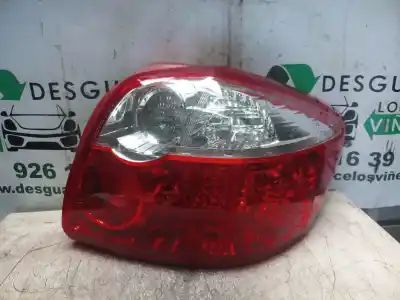 Автозапчастина б/у ПРАВИЙ ЛІХТАР для TOYOTA AURIS (E15)  Посилання на OEM IAM 8155002550  