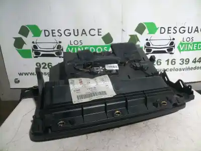 Автозапчасти б/у бардачок за audi a1 (8xk) cay ссылки oem iam 8x1857035b   Автозапчасти б/у бардачок за audi a1 (8xk) cay ссылки oem iam 8x1857035b