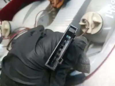 Автозапчасти б/у правый задний фонарь за skoda fabia combi (5j5) cayb ссылки oem iam 5j6945112a  