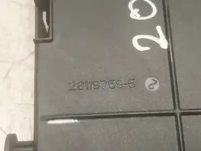 Second-hand car spare part fuse box unit for citroen c8 rhd oem iam references 281164872  