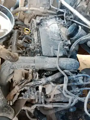 Gebrauchtes Autoersatzteil KOMPLETTER MOTOR zum RENAULT MASTER III COMBI  OEM-IAM-Referenzen M9TA676  