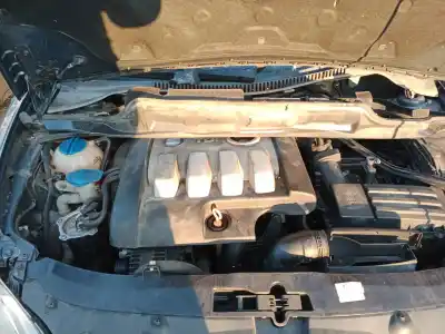 Автозапчасти б/у полный двигатель за seat leon (1p1) bkc ссылки oem iam bkc