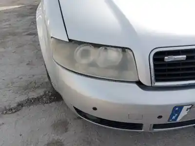 Gebrauchtes Autoersatzteil RECHTER SCHEINWERFER zum AUDI A4 AVANT (8E)  OEM-IAM-Referenzen   