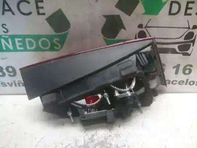 Автозапчасти б/у внутренний правый задний фонарь за audi a3 (8v1) crk ссылки oem iam 8v4945094  