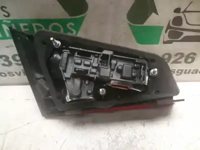 Автозапчасти б/у внутренний правый задний фонарь за audi a3 (8v1) crk ссылки oem iam 8v4945094  