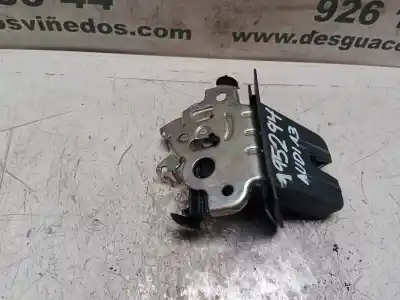 Автозапчасти б/у замок багажника/ворот за audi a3 (8v1) crk ссылки oem iam 8r0827505  