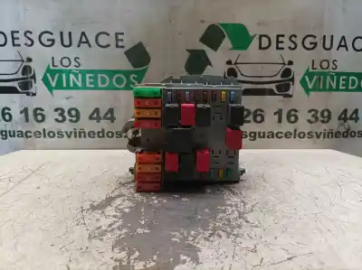 Pièce détachée automobile d'occasion BOÎTES À FUSIBLES pour PEUGEOT BOXER (333/335) FURGÓN TECHO ELEVADO BAT.3450MM  Références OEM IAM 1349948080  