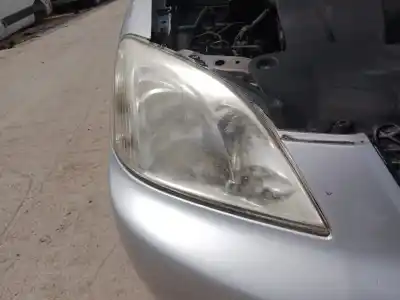 Second-hand car spare part right headlight for toyota corolla (e12) 2.0 d-4d oem iam references   
