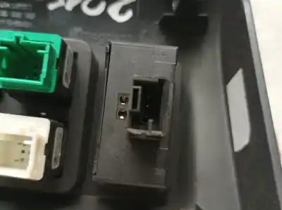 Автозапчастина б/у многофункційне управління для citroen c-elysée yh01 посилання на oem iam 9674382577  