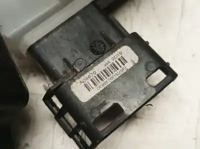 Автозапчастина б/у замок дверей заднього лівого для citroen c-elysée yh01 посилання на oem iam 190266  