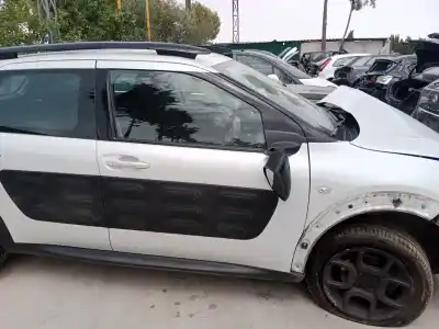 Автозапчастина б/у передні праві двері для citroen c4 cactus bh02 посилання на oem iam 