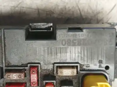 Автозапчасти б/у блок реле/предохранителей за citroen c5 tourer ah01 ссылки oem iam 9807028580  