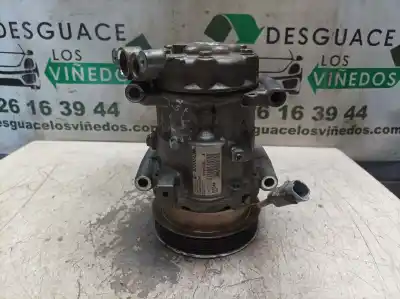 Peça sobressalente para automóvel em segunda mão COMPRESSOR DE AR CONDICIONADO A/A A/C por RENAULT KANGOO II (F/KW0)  Referências OEM IAM 8200953359  