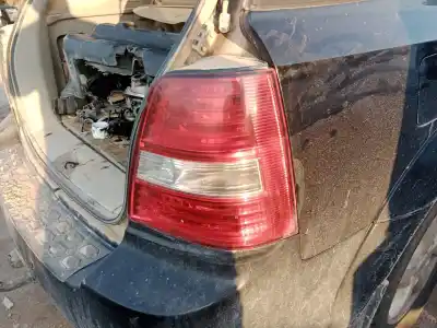 Автозапчастина б/у ПРАВИЙ ЛІХТАР для KIA SORENTO (BL)  Посилання на OEM IAM   