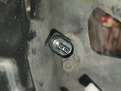 Автозапчасти б/у передняя правая кулачка за audi a3 (8v1) crk ссылки oem iam 5q0400054  