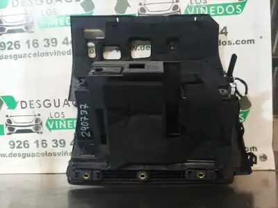 Автозапчастина б/у бардачок для audi a3 (8v1) crk посилання на oem iam t05039871104780x  
