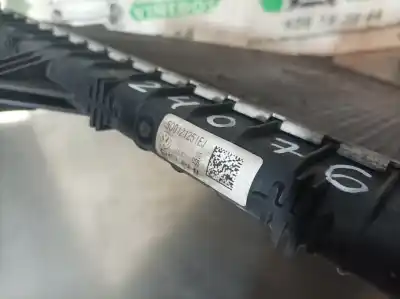 Автозапчастина б/у водяний радіатор для audi a3 (8v1) crk посилання на oem iam 5q0121251ej  