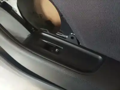 Автозапчасти б/у обивка передней правой двери за audi a3 (8v1) crk ссылки oem iam 8v3867106  