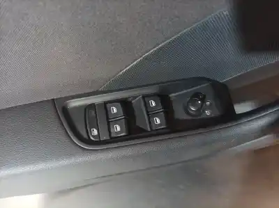 Автозапчастина б/у оббірка передніх дверей ліва для audi a3 (8v1) crk посилання на oem iam 8v3867105  