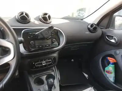Автозапчастина б/у панель приладів для smart forfour h4b посилання на oem iam   