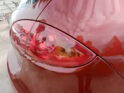Автозапчасти б/у правый задний фонарь за seat leon (1p1) bxe ссылки oem iam   