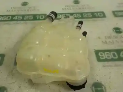 Second-hand car spare part coolant expansion tank for ford focus turnier 1.0 ecoboost oem iam references 2213988  