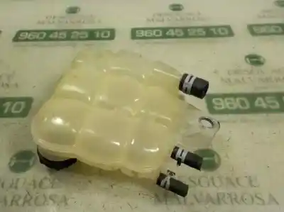 Second-hand car spare part coolant expansion tank for ford focus turnier 1.0 ecoboost oem iam references 2213988  