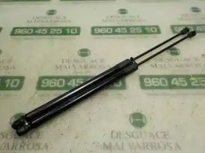 Pièce détachée automobile d'occasion VÉRIN DE HAYON / COFFRE pour FORD FOCUS TURNIER  Références OEM IAM 2287105  
