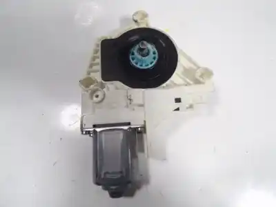 Автозапчасти б/у мотор заднего правого стекла за audi q3 (8ug) 2.0 16v tdi ссылки oem iam 8k0959812a