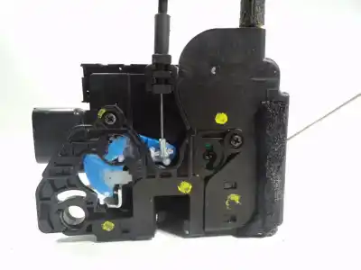 Second-hand car spare part front right door lock for hyundai i10 1.0 cat oem iam references 81320b9110  81320b9110