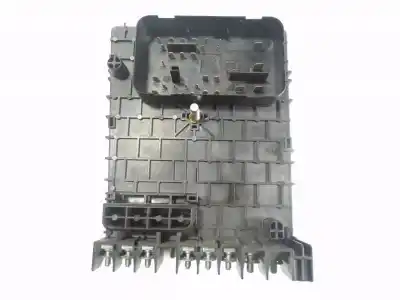 Автозапчасти б/у блок реле/предохранителей за audi q3 (8ug) 2.0 16v tdi ссылки oem iam 3c0937125a  3c0937125a