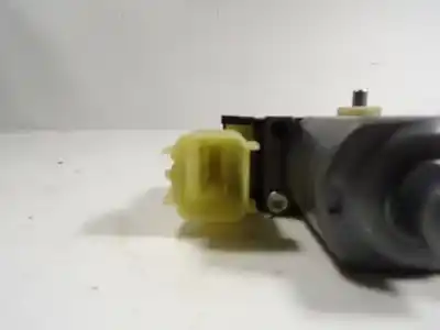 Автозапчасти б/у мотор переднего левого стекла за ford fiesta (ccn) 1.0 ecoboost cat ссылки oem iam 1852321 0130822618 