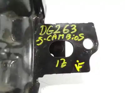 Pezzo di ricambio per auto di seconda mano cambia supporto per volkswagen polo v (6r1, 6c1) 1.2 riferimenti oem iam 6q0199555ar  