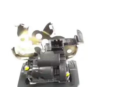 Автозапчасти б/у замок багажника/ворот за audi q3 (8ug) 2.0 16v tdi ссылки oem iam 8r0827505  8r0827505a