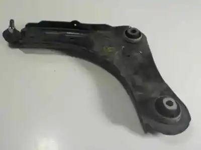 Recambio de automóvil de segunda mano de brazo suspension inferior delantero izquierdo para renault megane iii berlina 5 p 1.2 16v referencias oem iam   