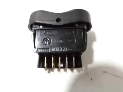 Second-hand car spare part left front power window switch for dacia sandero stepway oem iam references 8200602227  