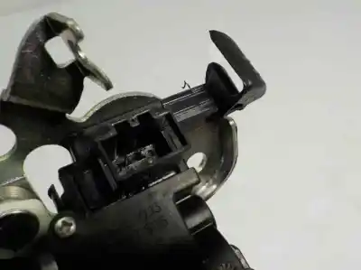 Автозапчастина б/у замок багажника / ворот для audi a1 (8x1, 8xk) 1.6 tdi посилання на oem iam 8r0827505  8r0827505