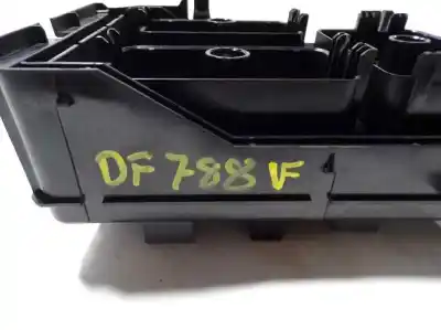 Автозапчасти б/у блок реле/предохранителей за opel astra k (b16) 1.4 turbo (68) ссылки oem iam 39019184  39019184